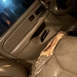 Silverado Chevy electric door panel2004 light brown 2005