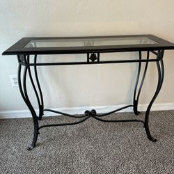 Glass  Table  Beautiful  $60