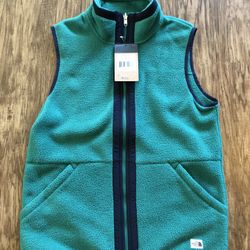 (NWT) Men’s North Face Fleece Vest - Small