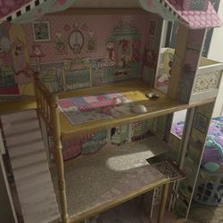 Girls Doll House 