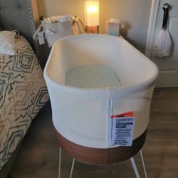 Snoo Baby Bassinet