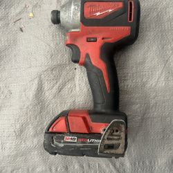 Milwaukee 1/4 Hex Impact Driver w/ battery