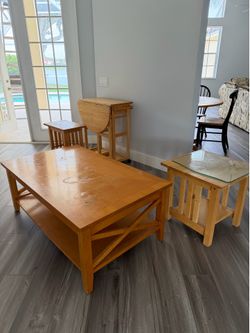 Free wooden tables used