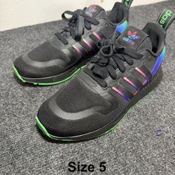 Women Tennis Shoes  All Brands 