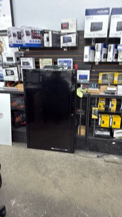 Westing house 52 inch tv