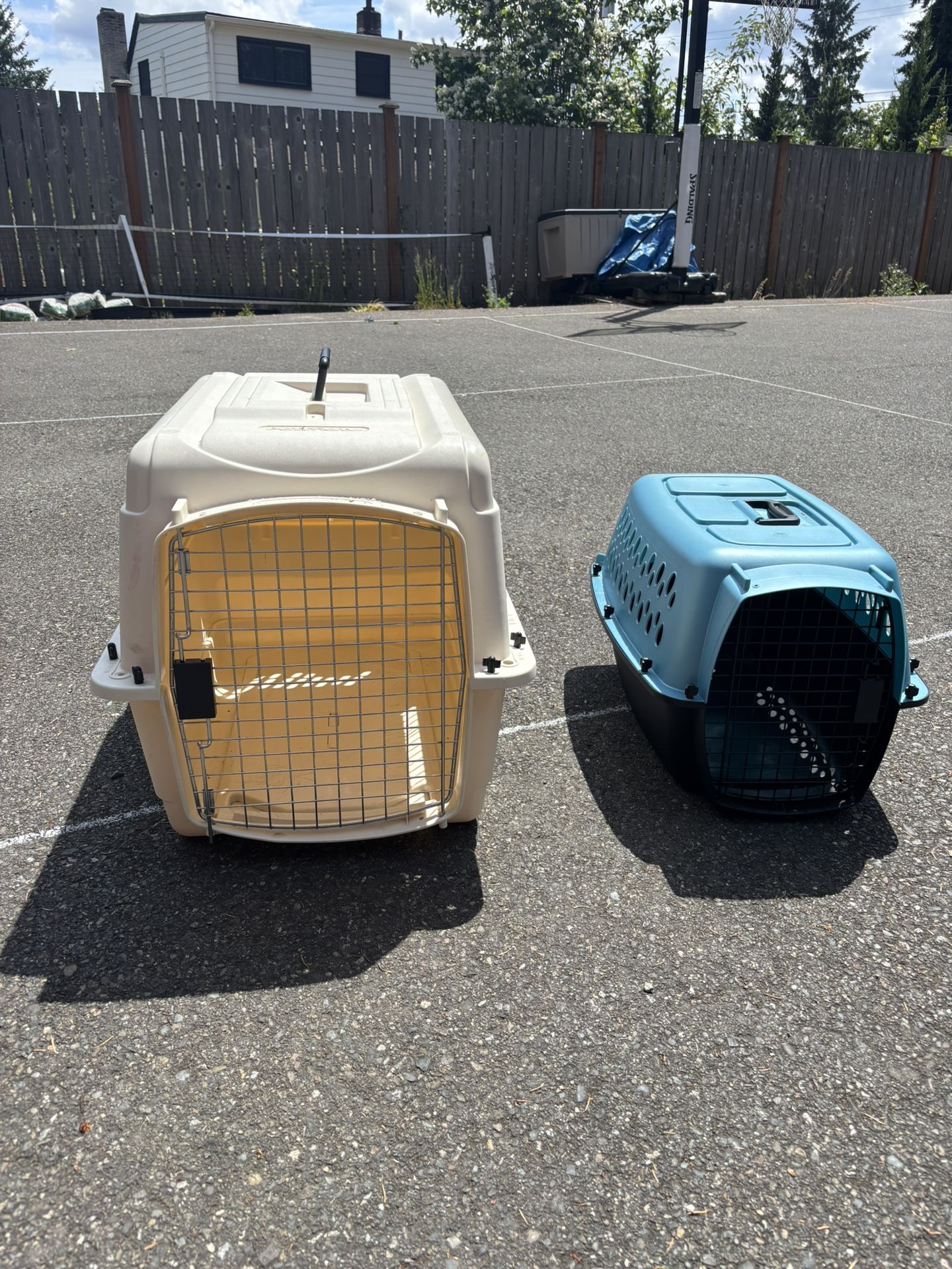 Dog/Puppy Crates & PlayPen