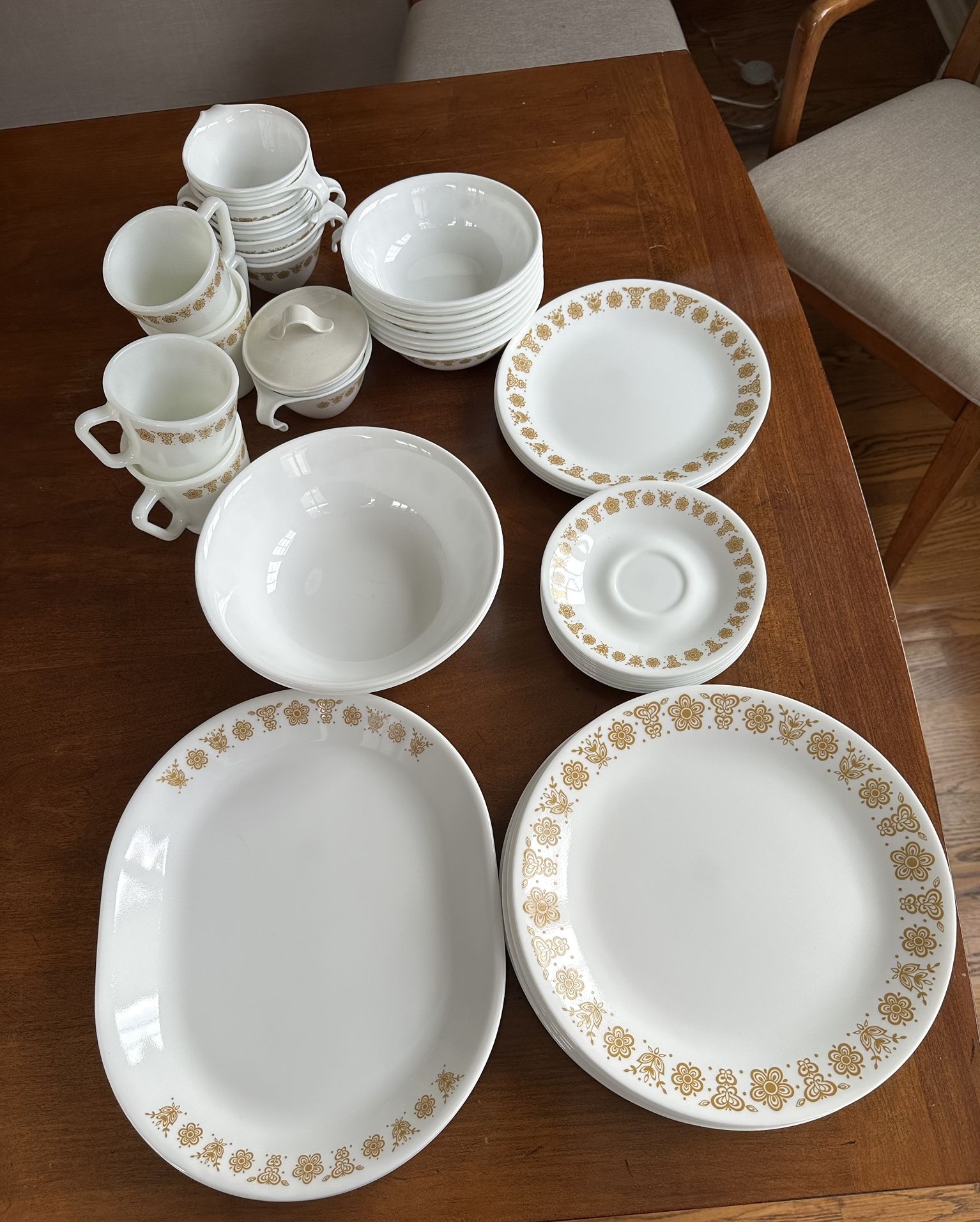 Vintage Corelle By Corning Dish Cups Plates Set Lot