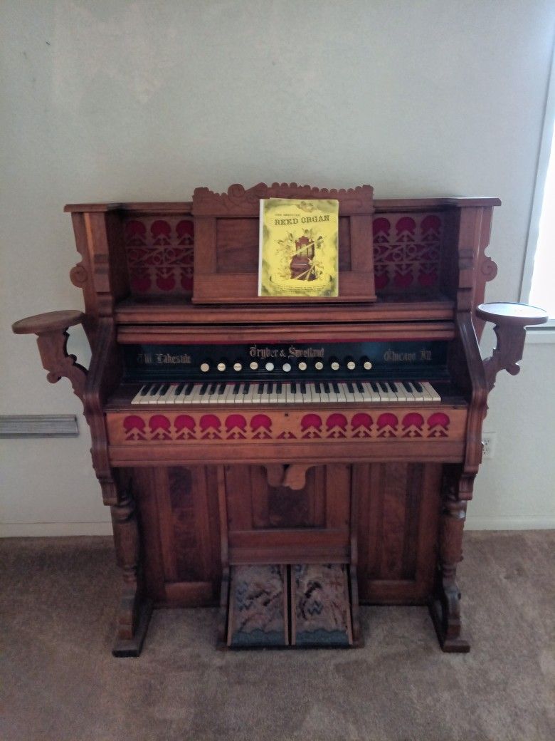 Antique Organ