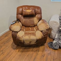 Med-Lift Recliner 