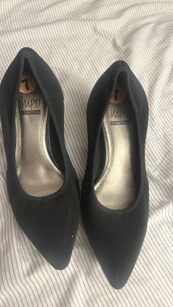 Women’s shoes size 7