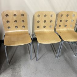 3 Chairs 
