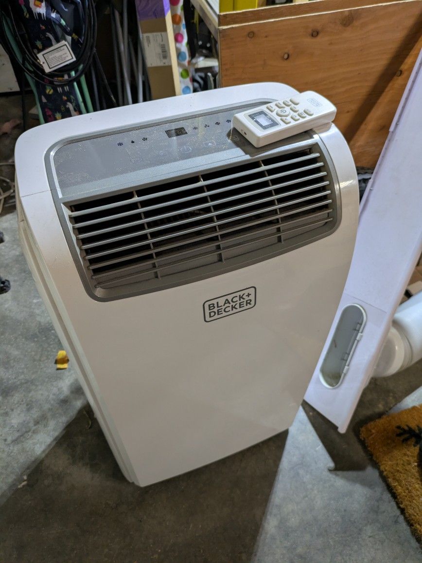 Black + Decker Air Conditioner AC