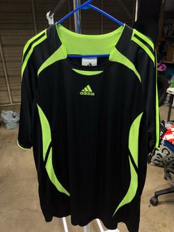 Adidas black and neón jersey size 2xl