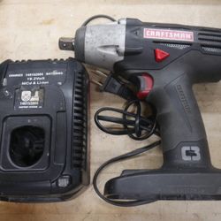 Craftsman 19.2V C3 1/2" DRIVE IMPACT DRIVER Gun 20 Tested W CHARGER  READ USED. TESTED. IN A GOOD WORKING ORDER. NOTE- AFTERMARKET CHARGER.  1