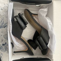 Black Bow Mules Heels Size 9.5