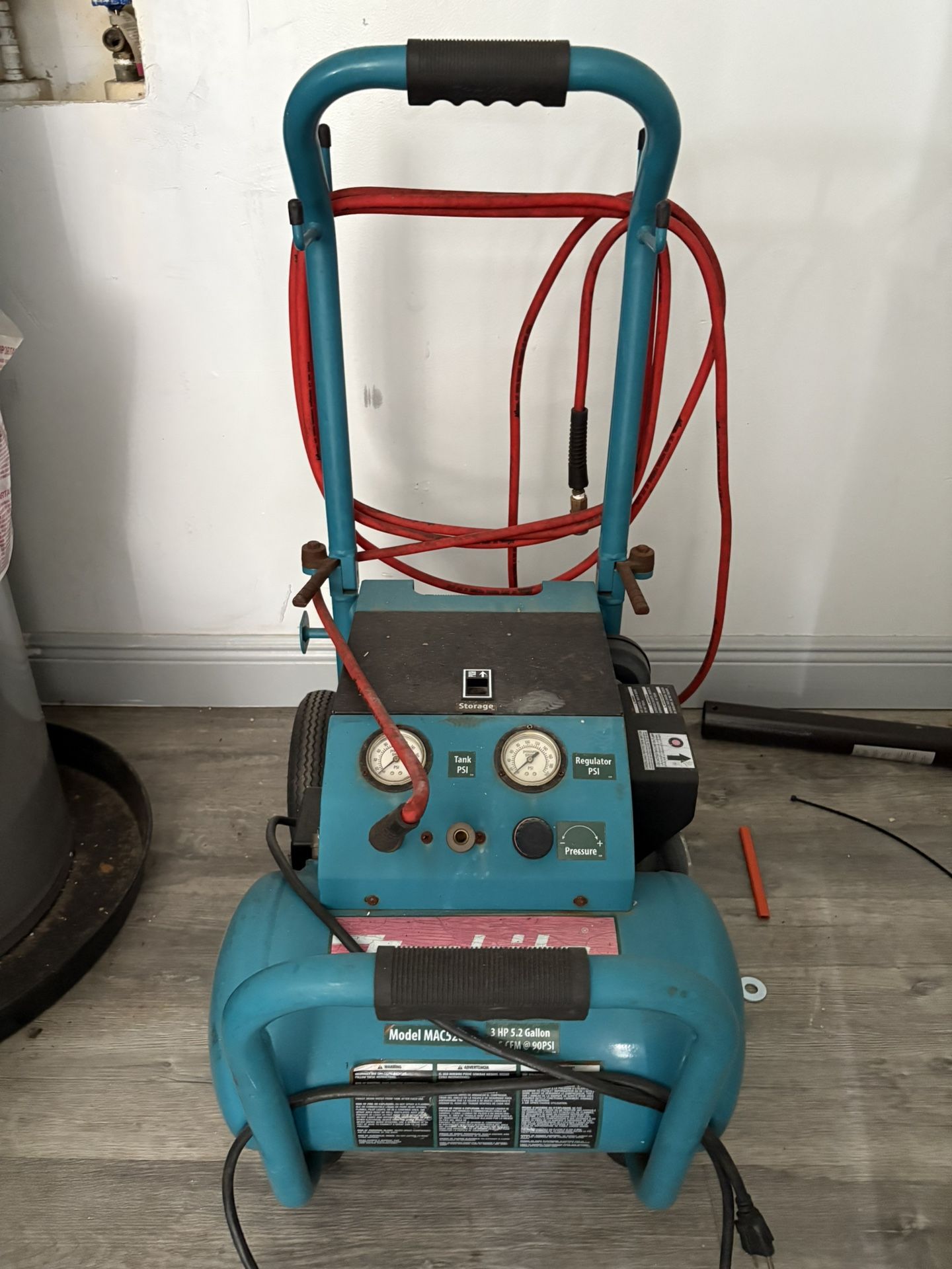 Makita Air Compressor
