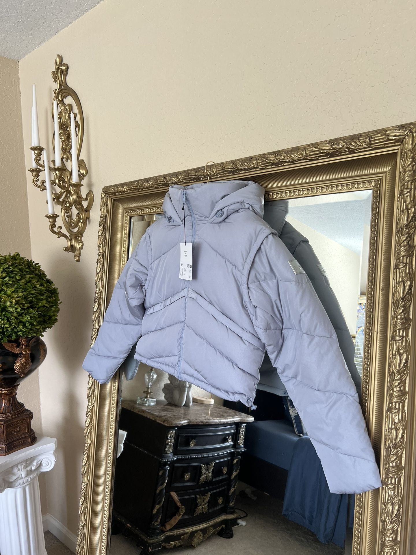 ALO Yoga Glacier Puffer Winter Frost / XS