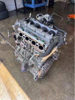 Engine Toyota Prius C