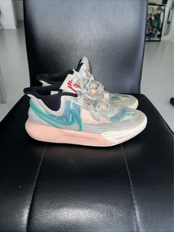 NIKE KYRIE 8 GO (GS) Photon Dust Photon Dust KIDS SIZE 4Y