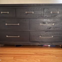 Black 7 Drawer Dresser With Mirror