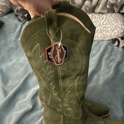 Women’s Cowboy Boots 