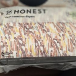 HONEST DIAPERS SIZE 2