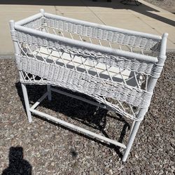 Wicker Solid Planter Antique Painted