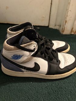 Nike Dunks Size 7