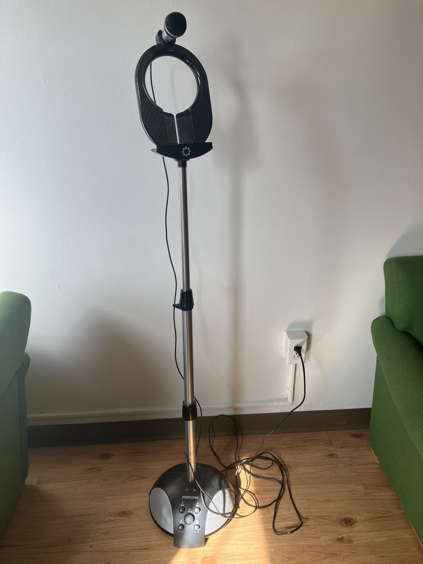 Memorex Karoke Machine - Sing Stand 2