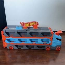 Hot Wheels Hauler