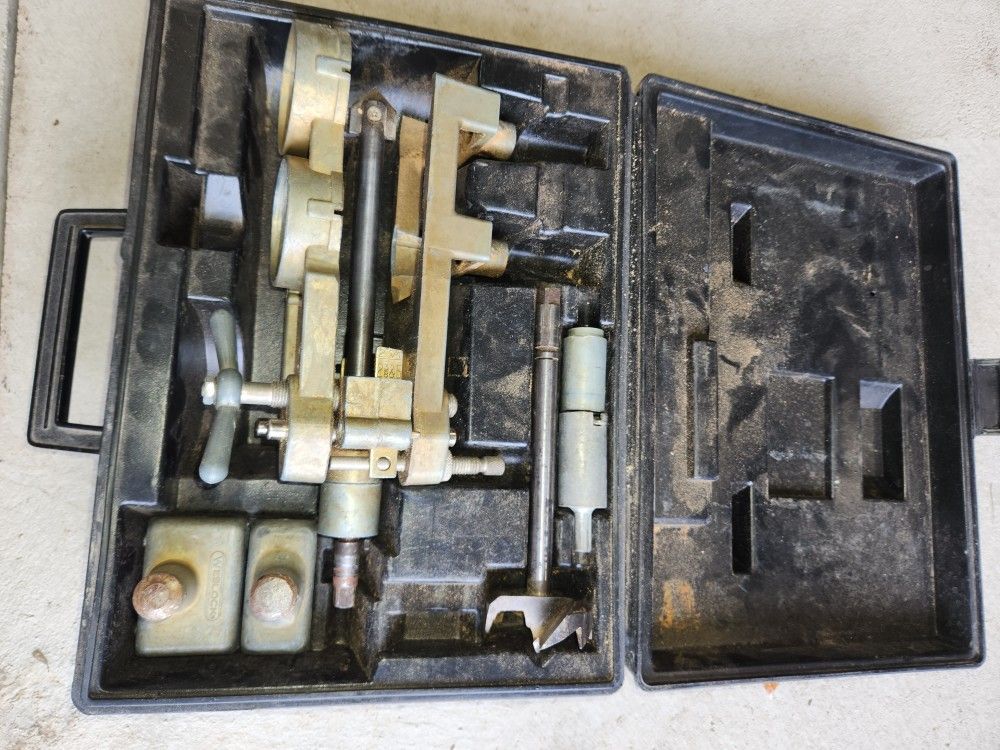 door lock installation jig