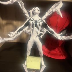 Hot Toys Spider-Man Anti Venom Figure 