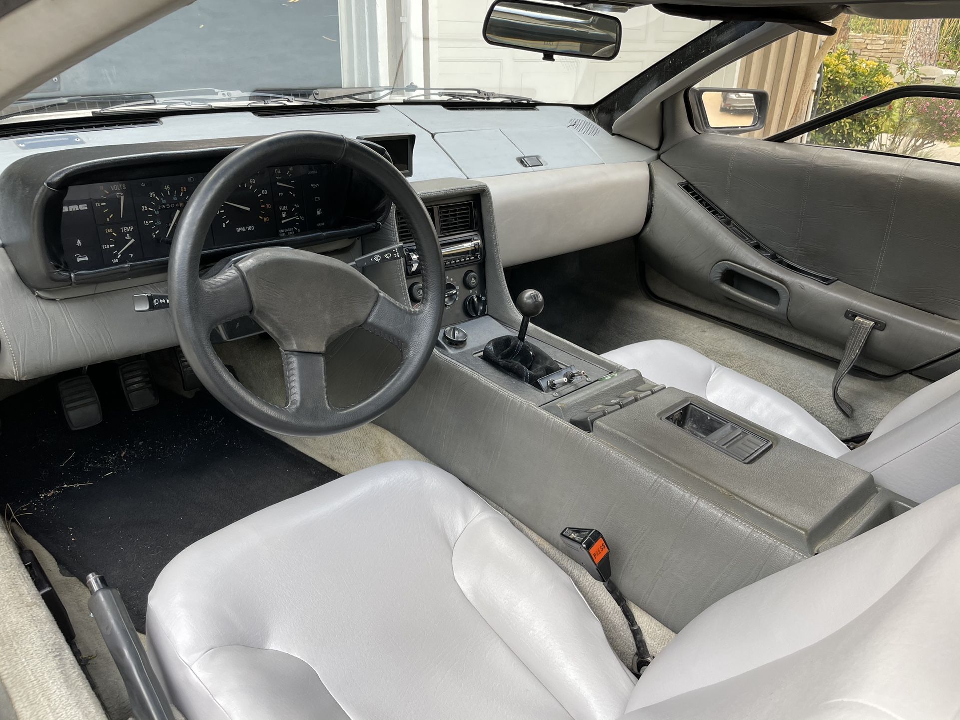 Delorean Dmc12