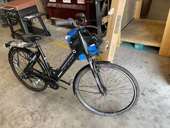 HYPER E-bike 36V