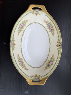 Meito China Handled Serving Bowl
