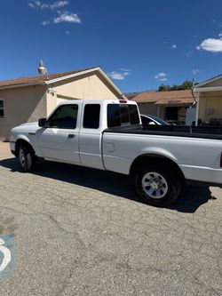 Ford ranger white