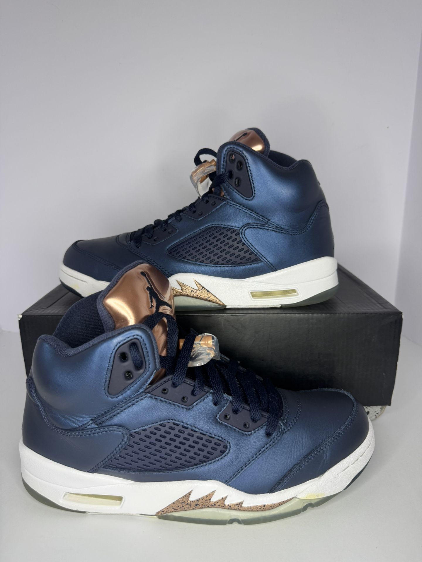 Jordan 5 Retro “Bronze” – 8M – USED – $150 OBO