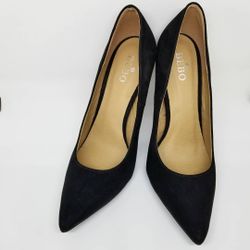 Classic black suede heels- BEBO