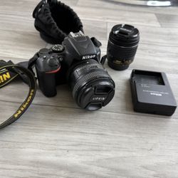 Nikon D3500 