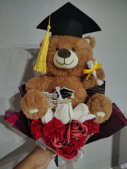 Graduation bear