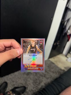 NBA Hoops signed Pelle Larsson