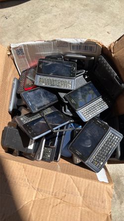 Phones random lot