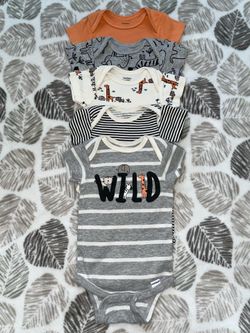 Gerber 3-6 months baby boy bodysuits