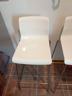 Bar stool