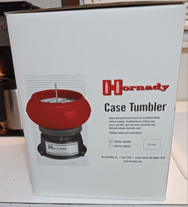 USED HORNADAY M-1 RED/BLACK CASE TUMBLER. RETAILS NEW $80-$140. RUNS ON 110V WITH PLUG