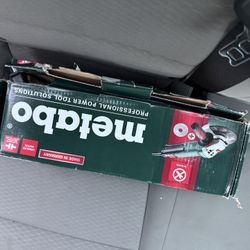 Metabo 5in Diameter Grinder 