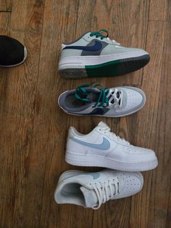 Women's  nikes