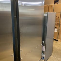 Limited Time Offer!!! Hestan  36” Built-in Refrigerator. 