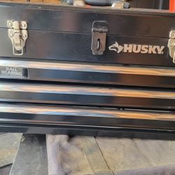 Caja de herramientas  Husky 