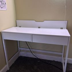 Amazon Desk With Charging Port